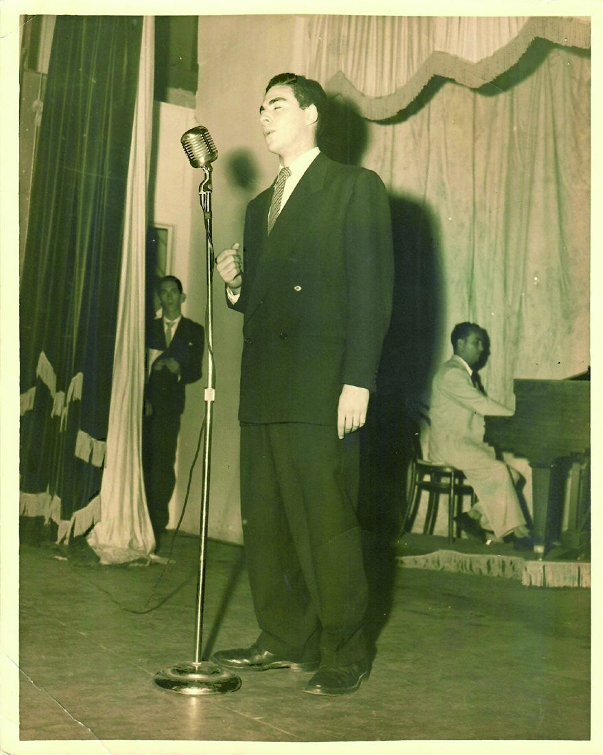 One evening, the staff was called to entertain the guests.