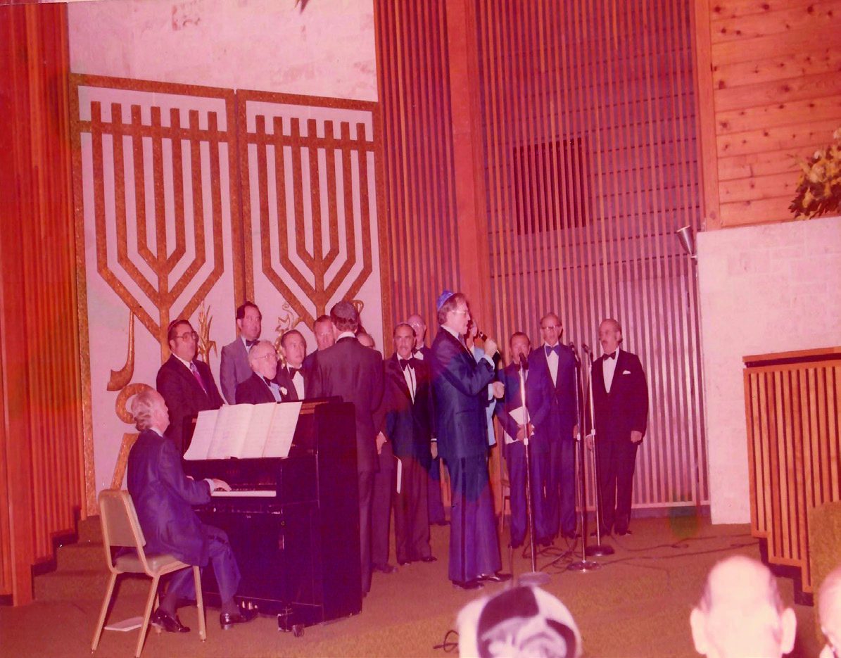 Cantors performing at the wedding concert
